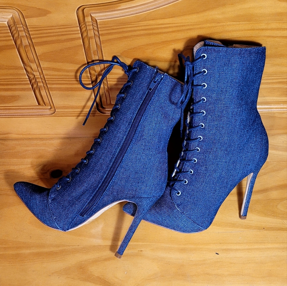 Denim High Ankle Lace-up Booties 💙